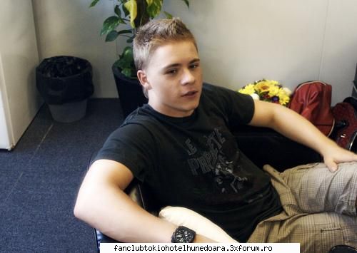 :rotfl: aici punem poze cu gustav